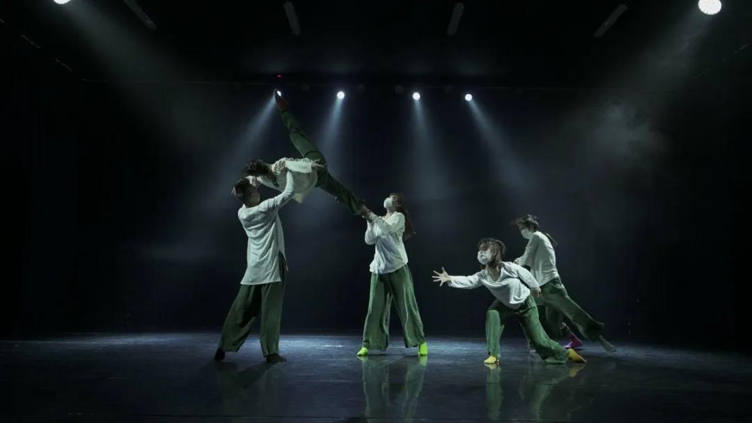 文投力量 | “战疫”舞蹈影像MV《祈盼》正式亮相！