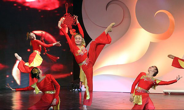 南京演艺 “欢乐春节”走进白俄罗斯